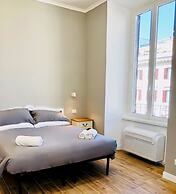 Audrey's Roman Holidays Suites&Rooms