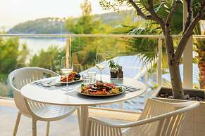 Gava Waterman Island Cottages