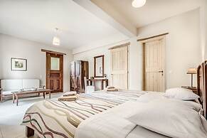 Mastrogiannis Villa Levanda