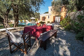 Mastrogiannis Villa Levanda