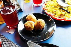 Manu Maharani Regency