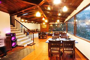 Manu Maharani Regency