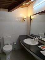 Manu Maharani Regency