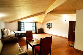 Manu Maharani Regency