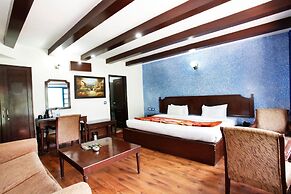 Manu Maharani Regency