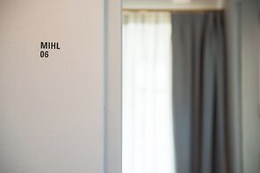 1477 Reichhalter Eat & Sleep