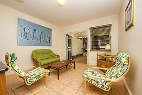 Picnic Bay Apartments Unit 1