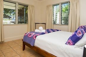 Picnic Bay Apartments Unit 1