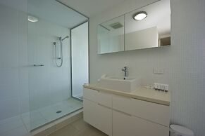 1 Bright Point Apartment 3102