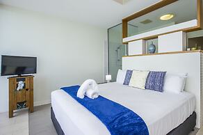 1 Bright Point Apartment 4303