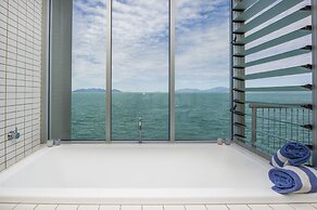 1 Bright Point Apartment 4303