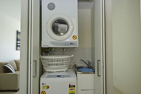 1 Bright Point Apartment 1402