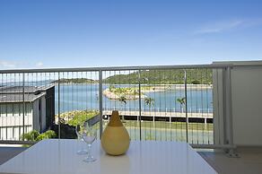 1 Bright Point Apartment 1402