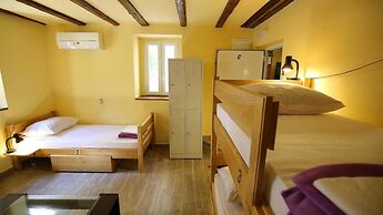 Tequila Bar Hostel - Adults Only