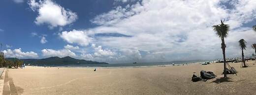 Chill Box Premier Beach Hotel