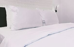 Chill Box Premier Beach Hotel