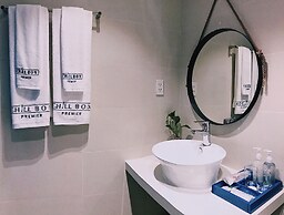 Chill Box Premier Beach Hotel