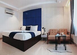 Chill Box Premier Beach Hotel