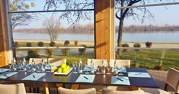 River Lodge
