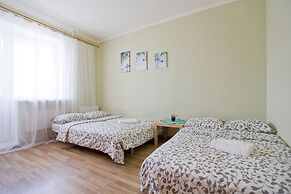 Hello Apartment on Kolomyazhskiy 26