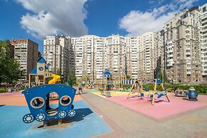 Hello Apartment on Kolomyazhskiy 26