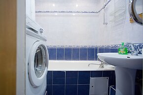 Hello Apartments on Komendantskiy 17