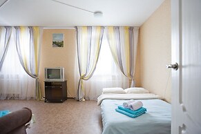 Hello Apartments on Komendantskiy 17