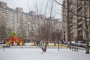 Hello Apartments on Komendantskiy 17
