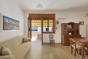 1133 Appartamento Orizzonte by Barbarhouse