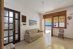 1133 Appartamento Orizzonte by Barbarhouse