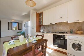 984 Appartamento Solaris by Barbarhouse