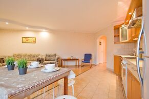 Hello Apartment on Staroderevenskaya 33