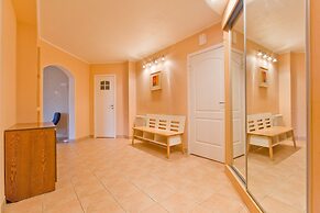 Hello Apartment on Staroderevenskaya 33