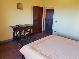 Agriturismo - Fattoria di Larniano