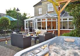 Cambrian House