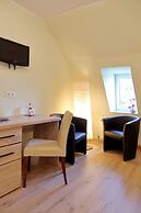 Pension Gasthof und Hotel Roter Hirsch