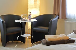 Pension Gasthof und Hotel Roter Hirsch