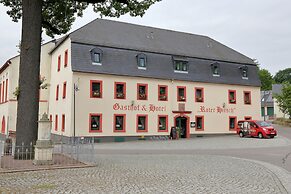 Pension Gasthof und Hotel Roter Hirsch