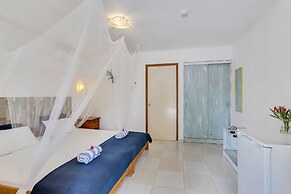 Tropical Divers Resort