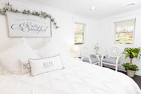 The Inn at Whitewing Farm