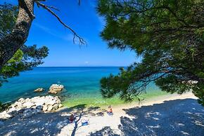 Apartments Denise Podgora