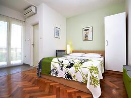 Apartments Denise Podgora