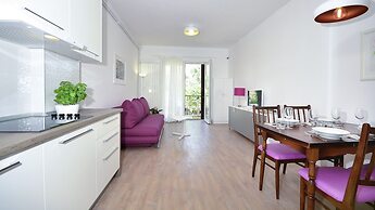 Apartments Denise Podgora