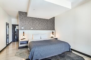 Hy-Lo Hotel, an Ascend Collection Hotel