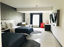 Hy-Lo Hotel, Ascend Hotel Collection