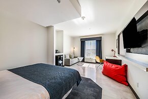 Hy-Lo Hotel, an Ascend Collection Hotel