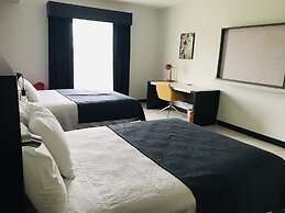 Hy-Lo Hotel, Ascend Hotel Collection