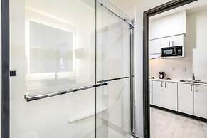 Hy-Lo Hotel, an Ascend Collection Hotel