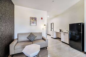 Hy-Lo Hotel, Ascend Hotel Collection