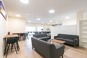 Hobson Lodge - Hostel